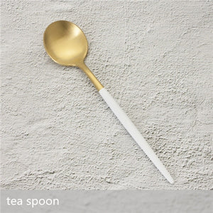 White & Gold Utensil Dinnerware Set